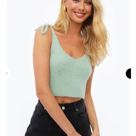 Chiquelle green knit - Picture 4 of 4